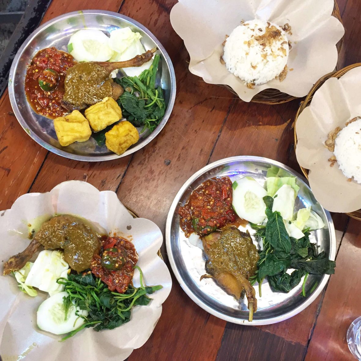 Bali Street Food Nasi Bebek Bu Rima Daily Voyagers