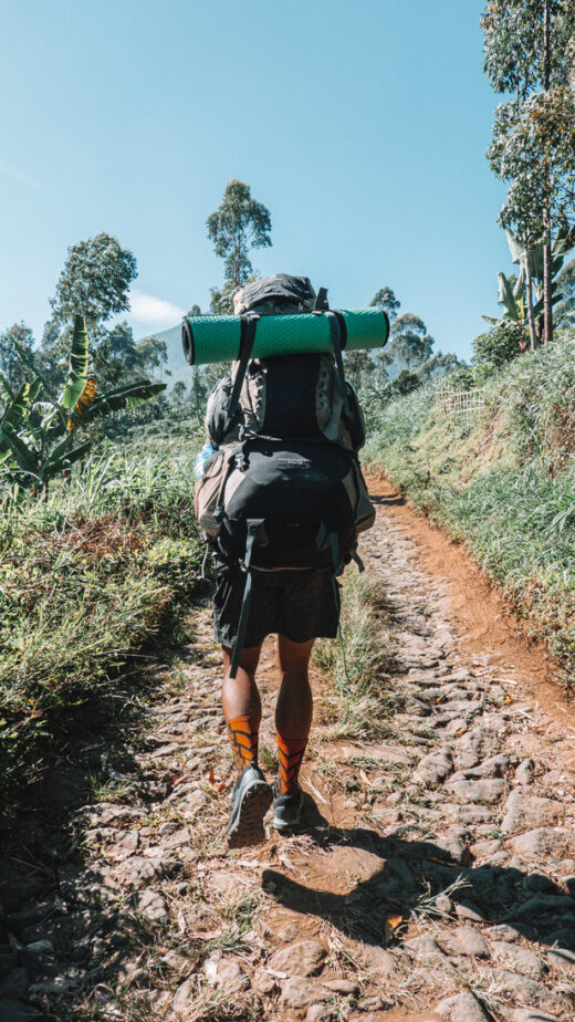 Rute Pendakian Gunung Cikuray Via Bayongbong Cintanagara